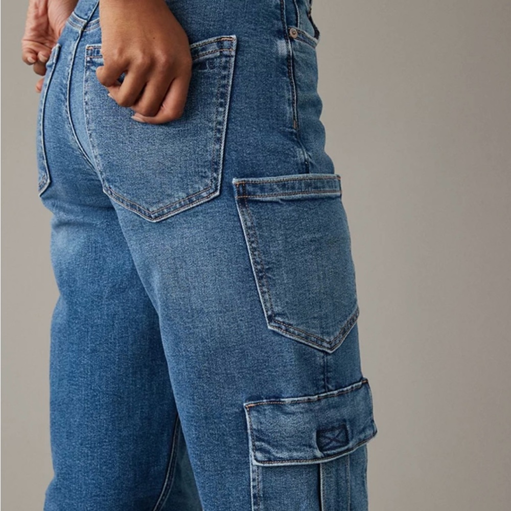 AE Stretch Super High-Waisted Baggy Straight Cargo Jean